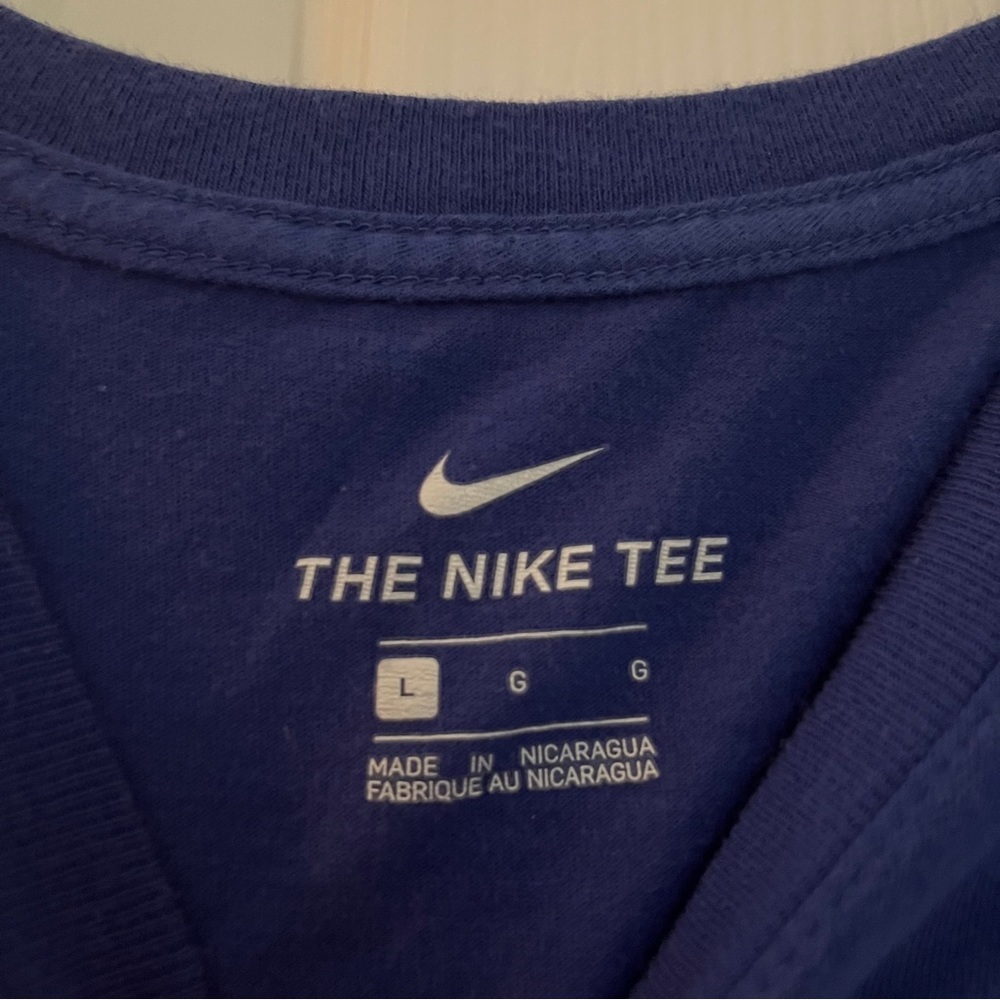 Ladies Nike Tee - Picture 3 of 3